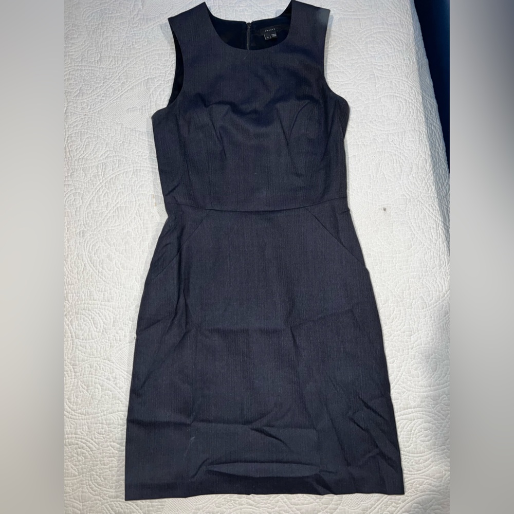 THEORY size 4 Sleeveless dress - navy fine herringbone